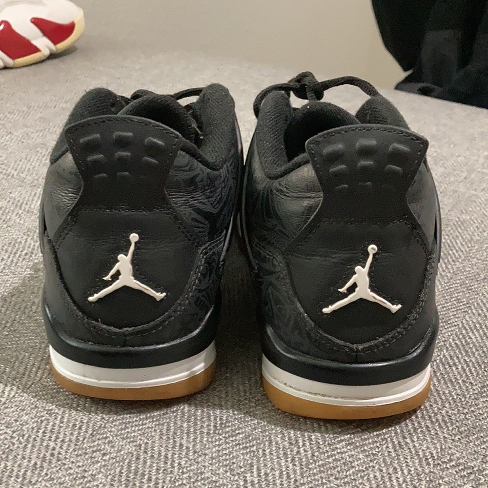 Air Jordan 4 Retro Laser Black Gum